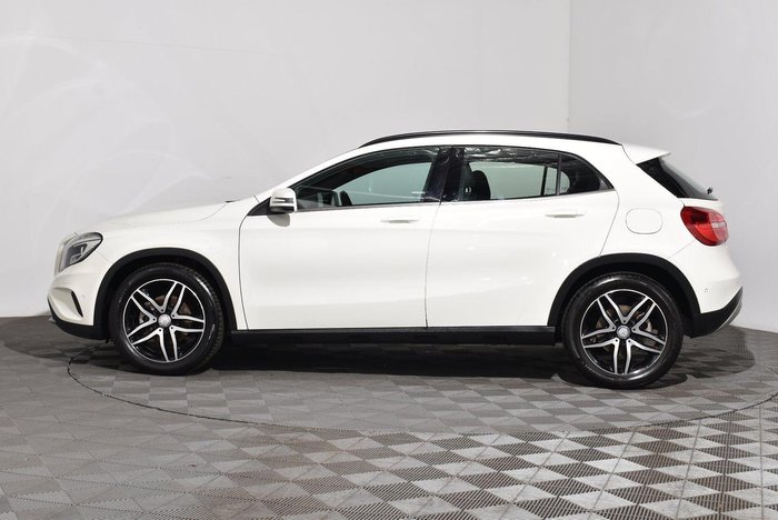 2016 Mercedes-Benz GLA-Class GLA180