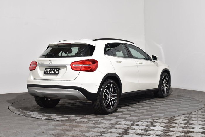 2016 Mercedes-Benz GLA-Class GLA180