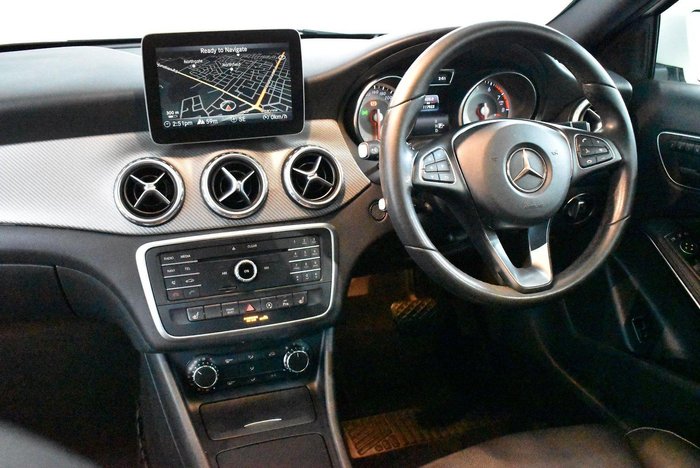 2016 Mercedes-Benz GLA-Class GLA180