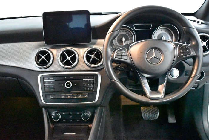 2016 Mercedes-Benz GLA-Class GLA180