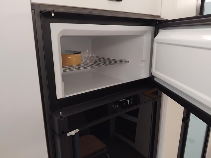 2025 Traveller Destination Track 13Ft Couples Semi Off-Road Full Composite