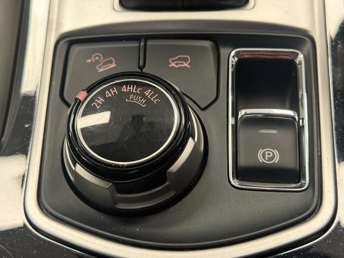 2019 Mitsubishi Pajero Sport Exceed