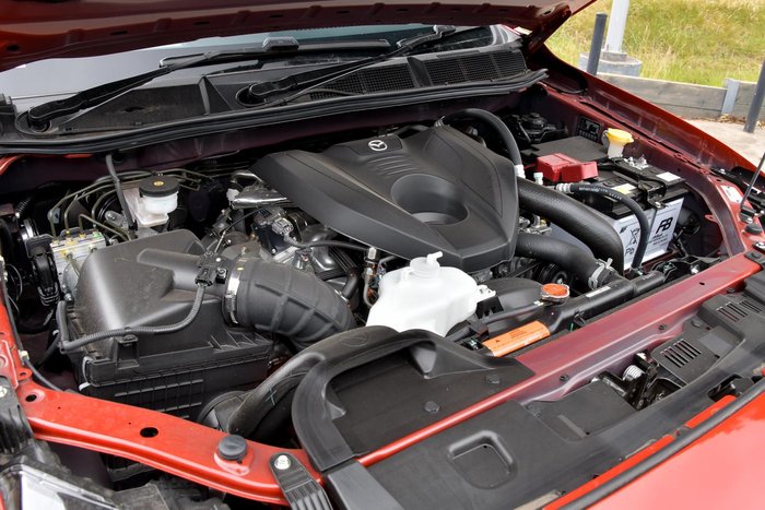 2025 Mazda BT-50 GT