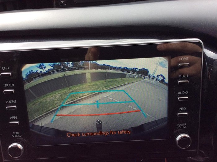 2023 Toyota Hilux SR