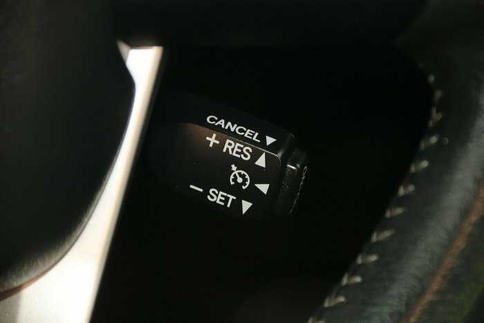 2016 Toyota Hilux SR5