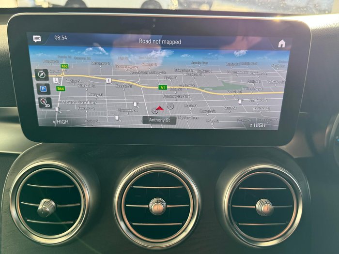 2021 Mercedes-Benz GLC-Class GLC300