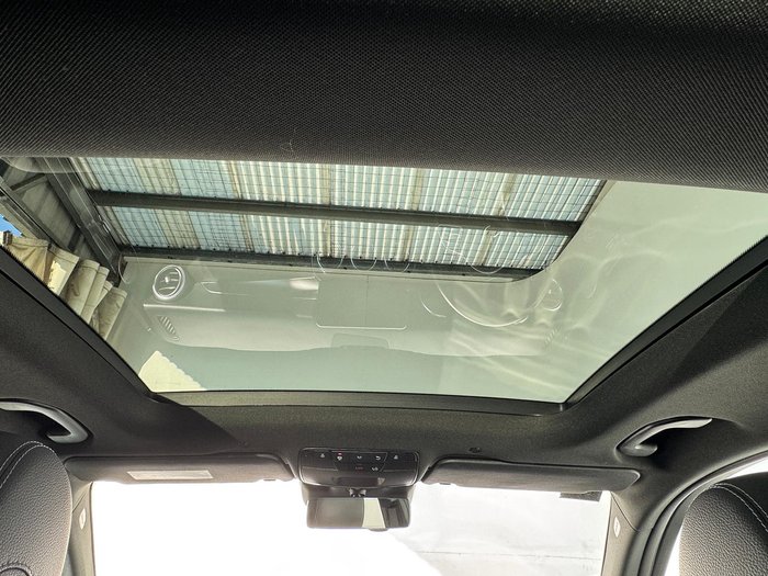 2021 Mercedes-Benz GLC-Class GLC300