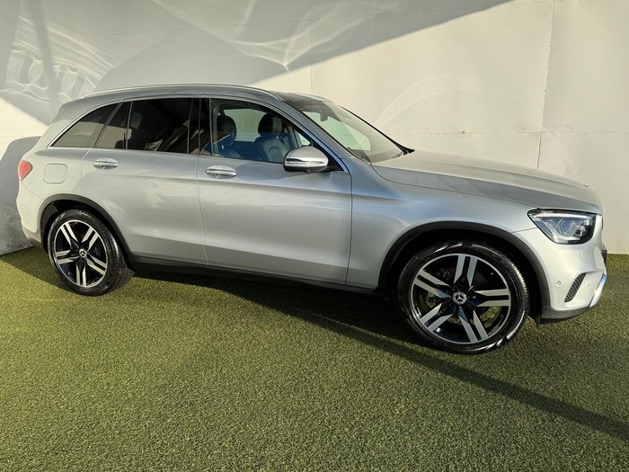 2021 Mercedes-Benz GLC-Class GLC300