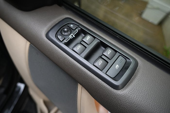 2012 Land Rover Discovery 4 SDV6 HSE