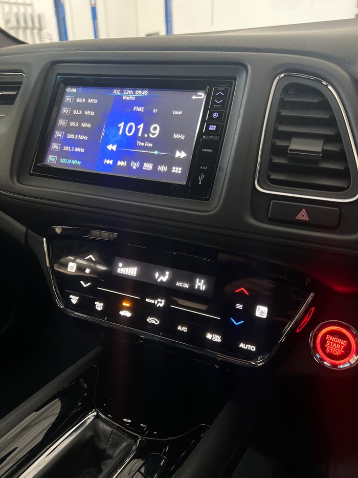2018 Honda HR-V RS