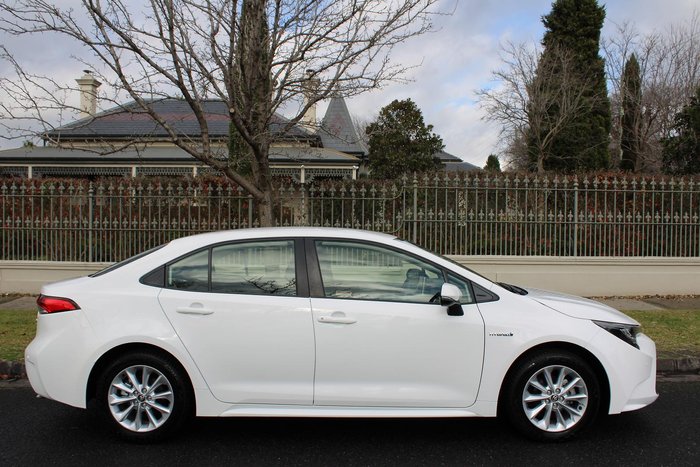 2021 Toyota Corolla Ascent Sport Hybrid ZWE211R Glacier White