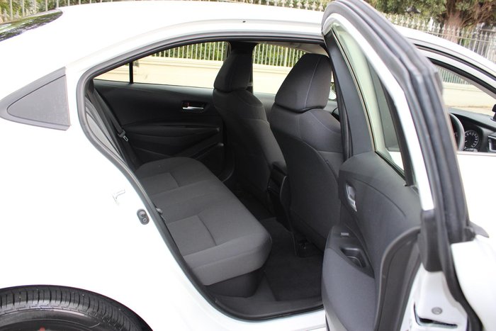 2021 Toyota Corolla Ascent Sport Hybrid ZWE211R Glacier White