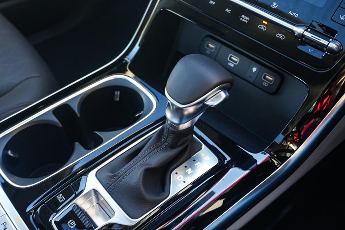 2023 Kia Carnival Special Edition