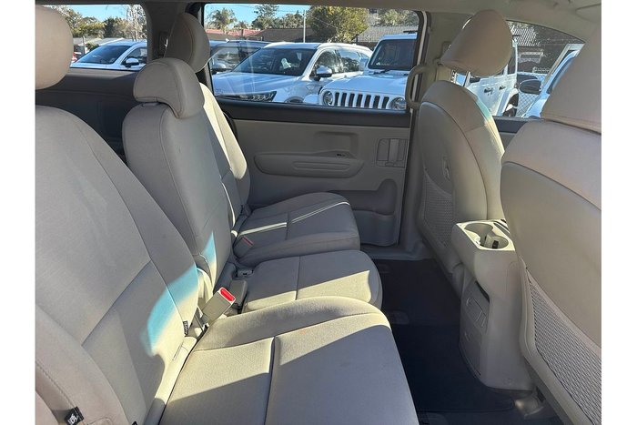 2019 Kia Carnival S