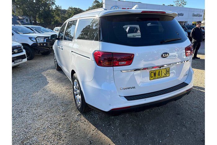2019 Kia Carnival S