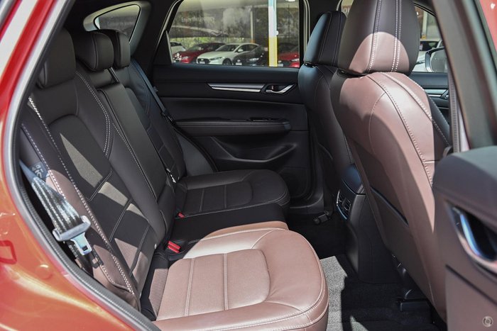 2025 Mazda CX-5 G35 Akera