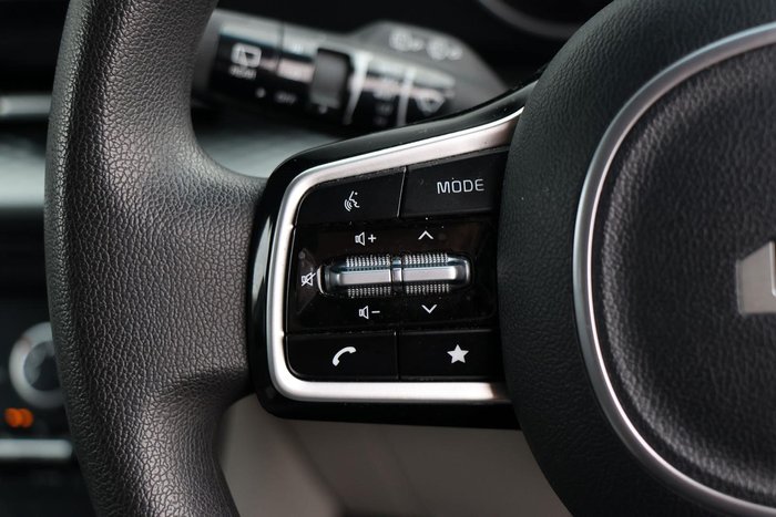 2022 Kia Carnival S