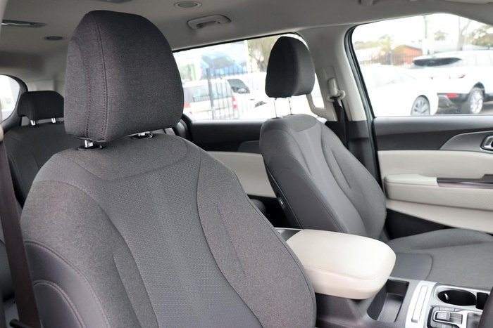 2022 Kia Carnival S