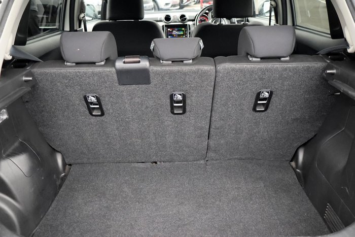 2021 Suzuki Swift GL Navigator