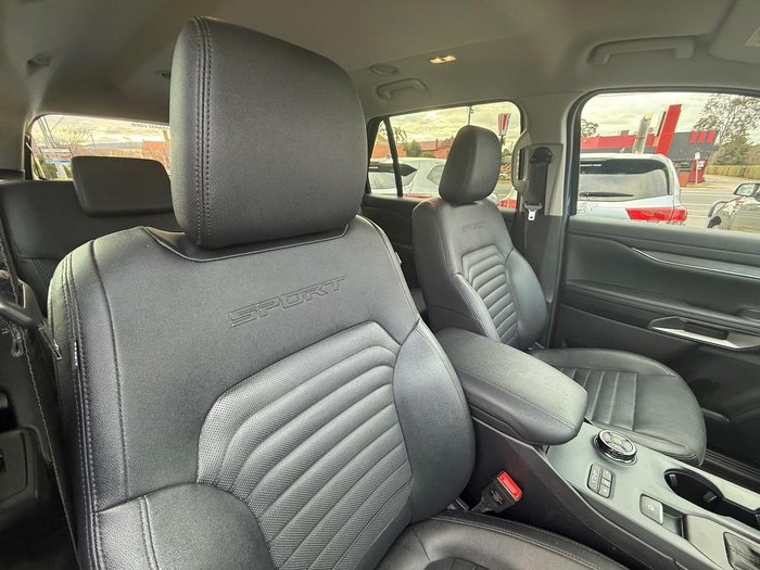 2023 Ford Everest Sport