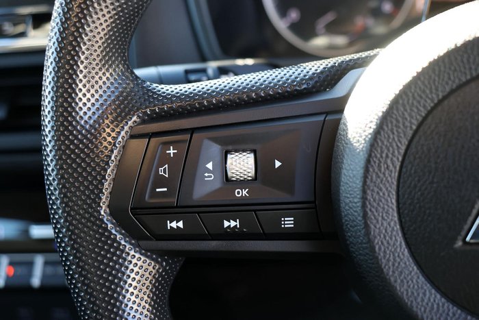 2024 Mitsubishi Triton GLX MV MY24 4x2 Blade Silver