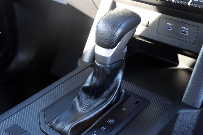 2024 Mitsubishi Triton GLX