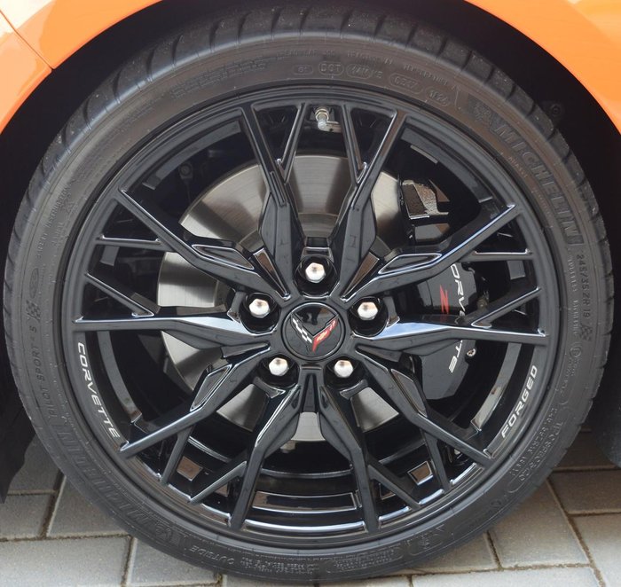 2024 Chevrolet Corvette Stingray 2LT C8 MY24 Amplify Orange