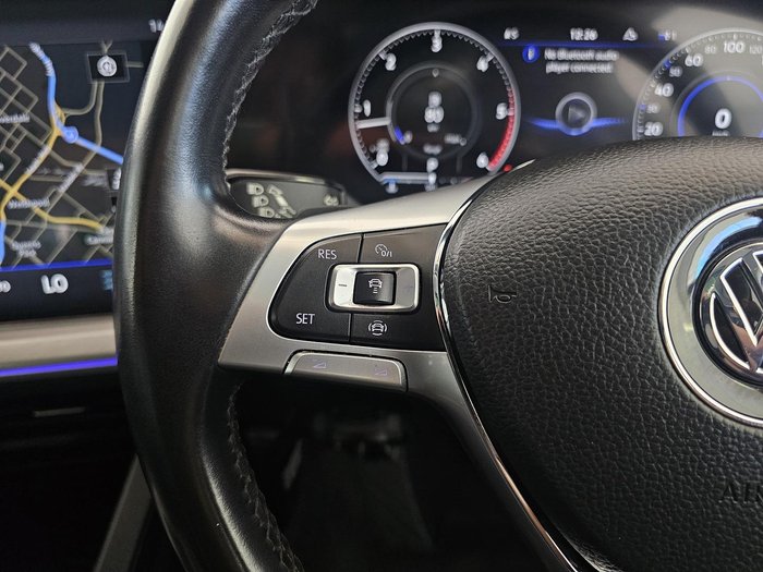 2019 Volkswagen Touareg 190TDI Launch Edition