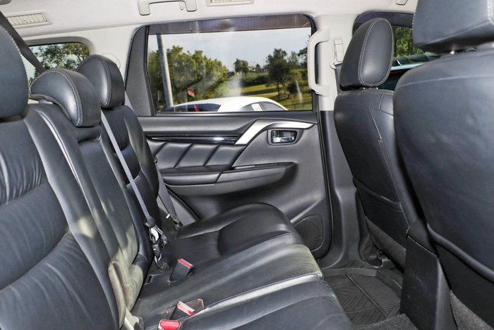 2016 Mitsubishi Pajero Sport GLS