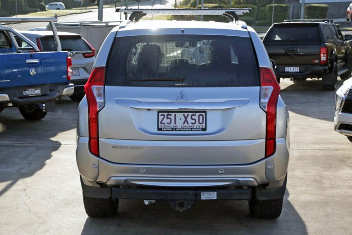 2016 Mitsubishi Pajero Sport GLS