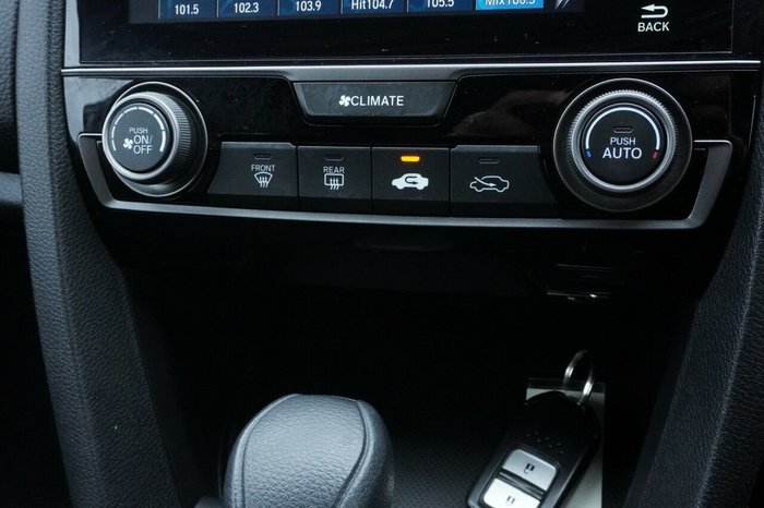 2018 Honda Civic VTi-S