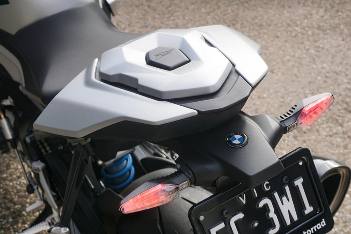 2025 BMW M 1000 R M 1000 White