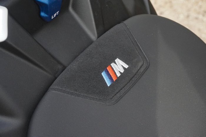 2025 BMW M 1000 R M 1000 White