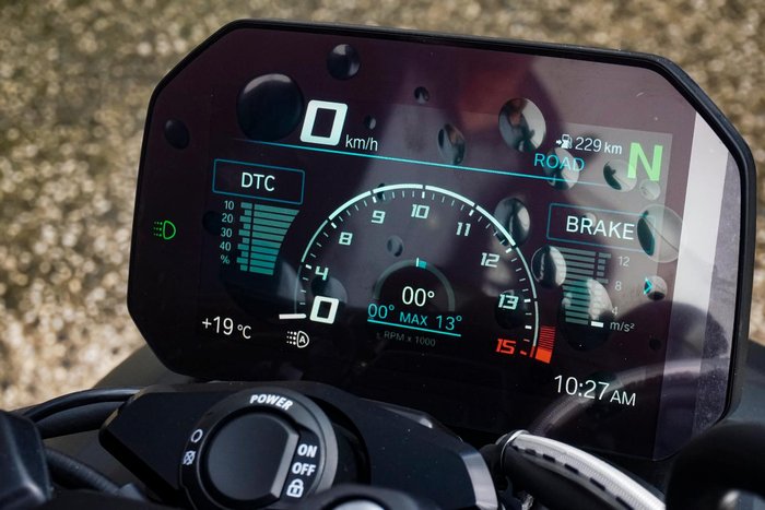 2025 BMW M 1000 R M 1000 White