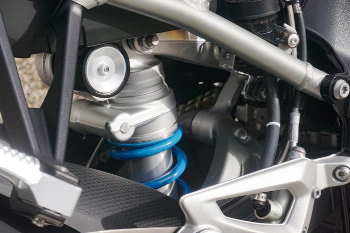 2025 BMW M 1000 R M 1000 White