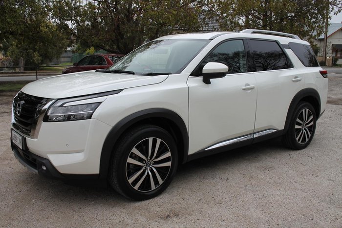 2023 Nissan Pathfinder Ti-L