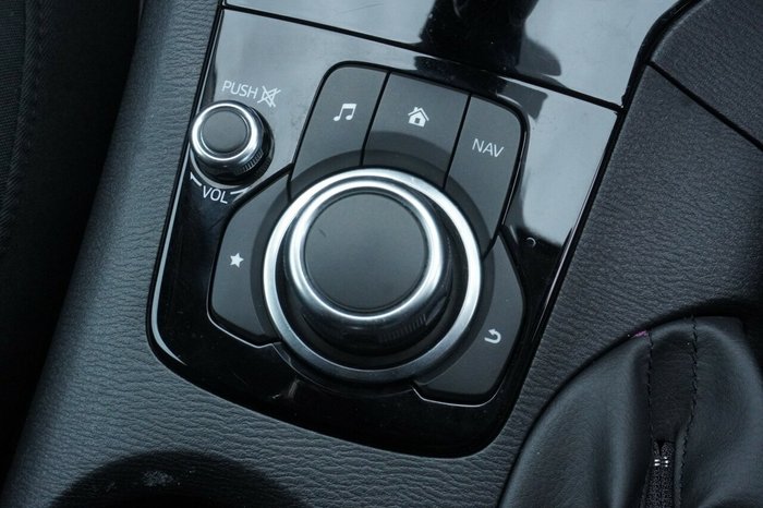 2014 Mazda 3 Maxx