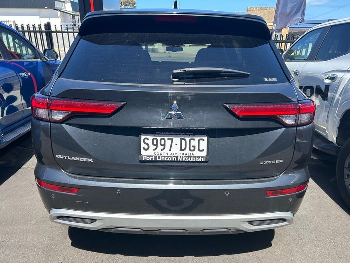 2023 Mitsubishi Outlander Exceed Tourer