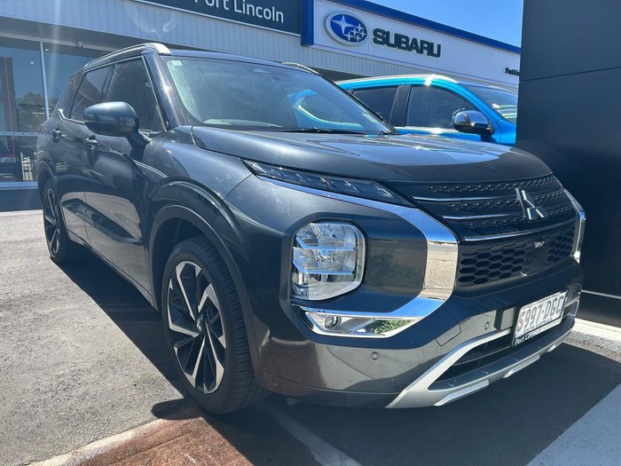 2023 Mitsubishi Outlander Exceed Tourer