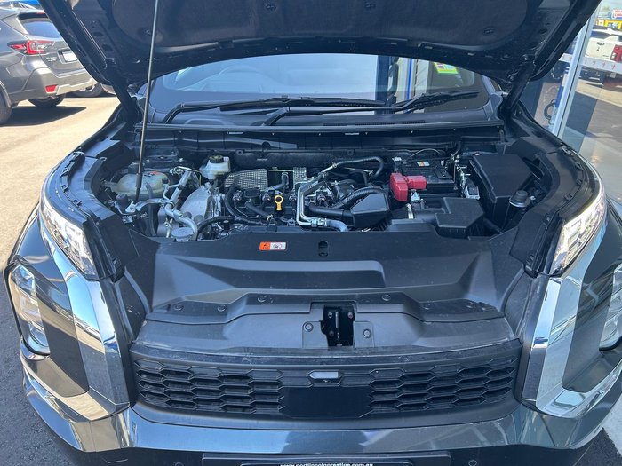 2023 Mitsubishi Outlander Exceed Tourer