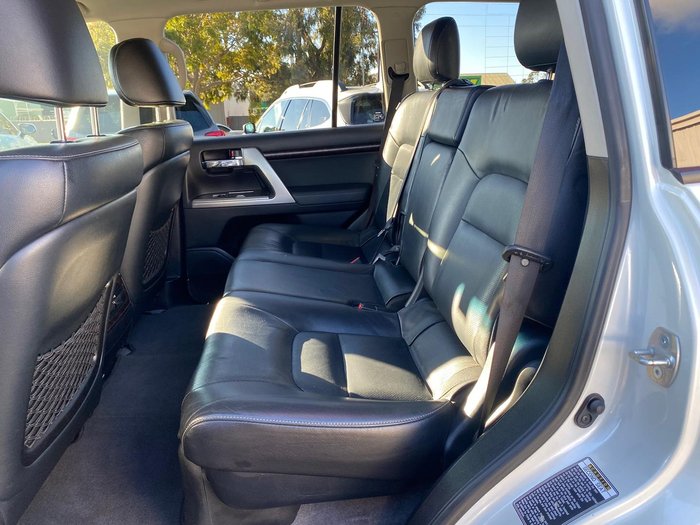 2015 Toyota Landcruiser VX
