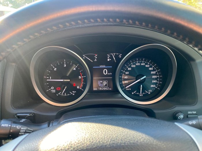 2015 Toyota Landcruiser VX