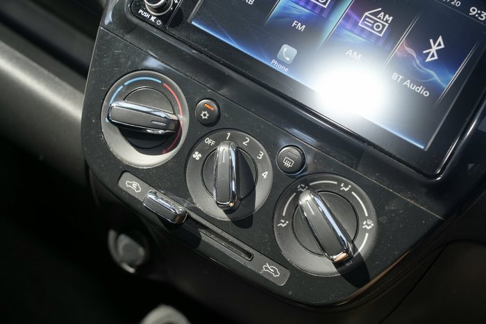 2021 Mitsubishi Mirage ES
