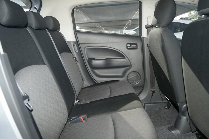 2021 Mitsubishi Mirage ES