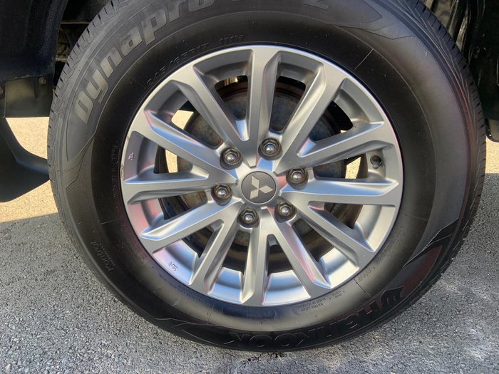 2016 Mitsubishi Triton GLS