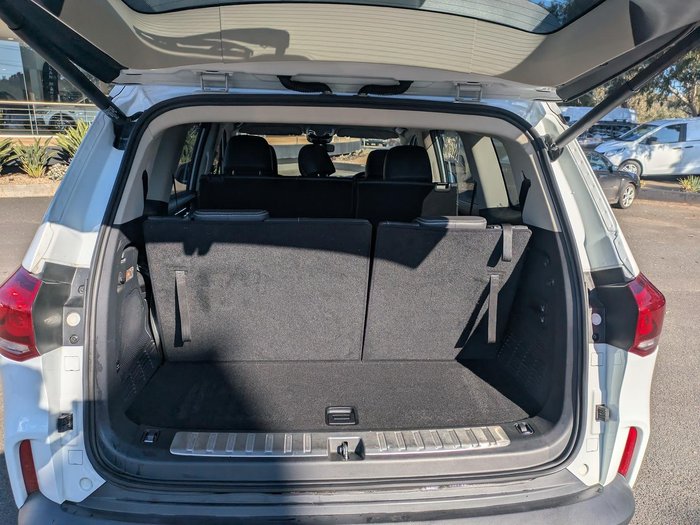 2022 LDV D90 Executive