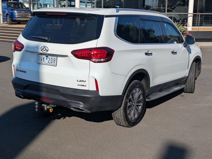 2022 LDV D90 Executive