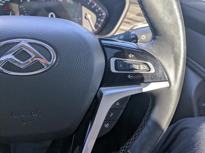 2022 LDV D90 Executive