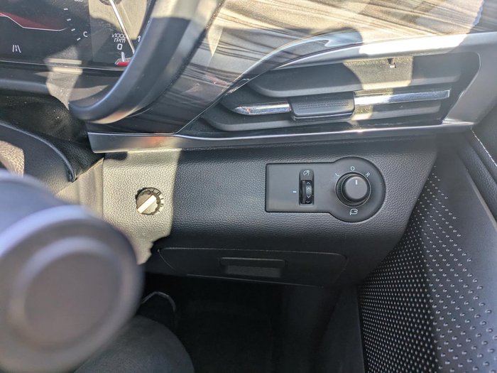 2022 LDV D90 Executive