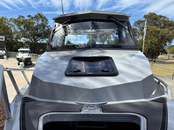 2025 Yellowfin YF-76F Extended Cabin